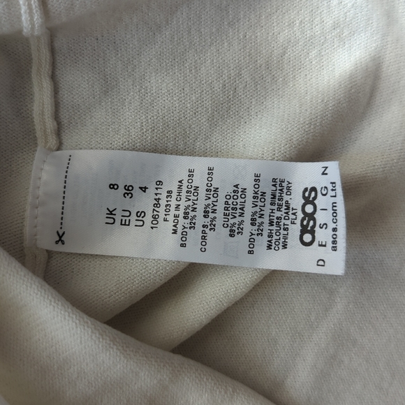 ASOS Keyhole Cropped Long Sleeve - Picture 5 of 5